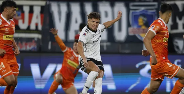 Colo Colo vs Cobreloa en el Estadio Monumental.