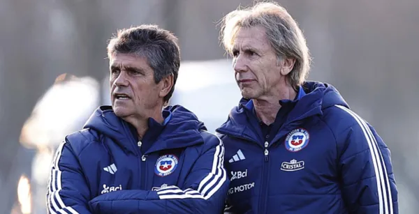 Dicen que Ricardo Gareca se da otra voltereta.