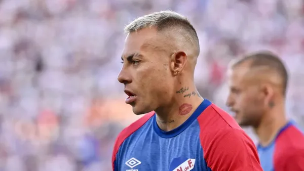 Eduardo Vargas (Foto tomada de: El Observador)