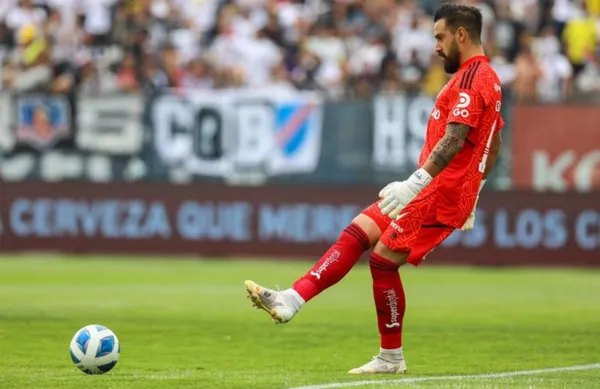 El arquero que tuvo un pequeño paso por la U, ahora le entregaría una buena cantidad de dinero al equipo azul.