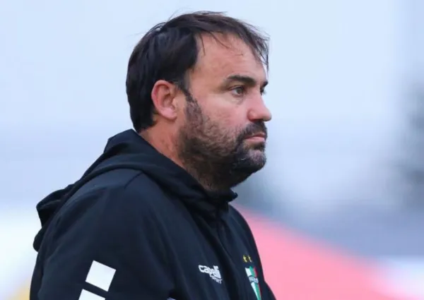 El entrenador chileno apareció como un posible candidato para tomar las riendas de la selección.