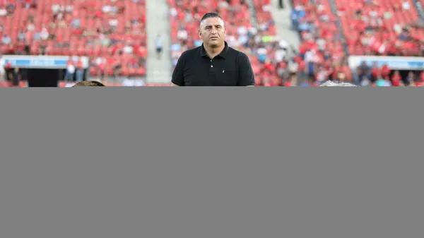 El exjugador no se convence con el estratega.