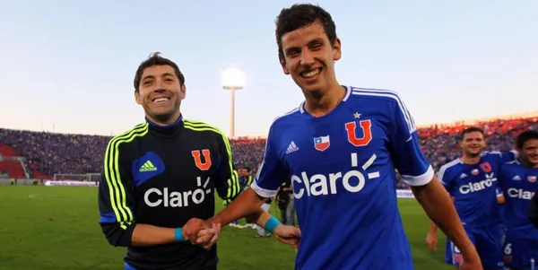 El futbolista confesó que quiere ser parte del conjunto universitario.
