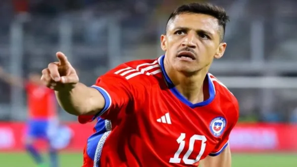 El futbolista dejó Chile tempranamente por sus capacidades mostradas, sin embargo, su carrera parece estar estancada.
