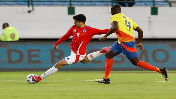 El futbolista ha tenido una difícil adaptación en Italia y tampoco pudo rendir en La Roja Sub-20.