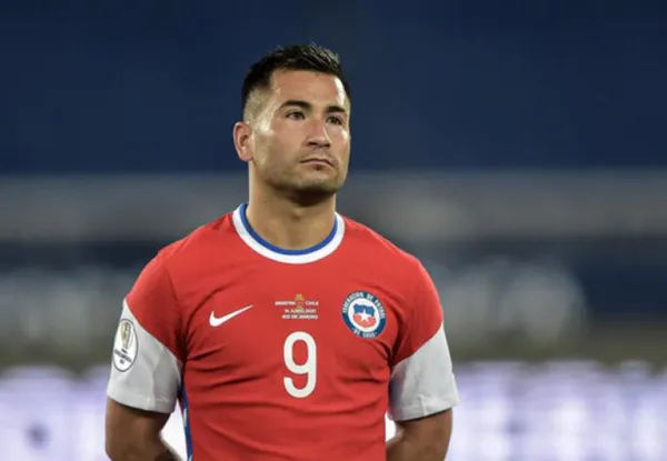 El jugador chileno sería parte de un llamativo cambio en México que le daría la bienvenida a un nuevo club.