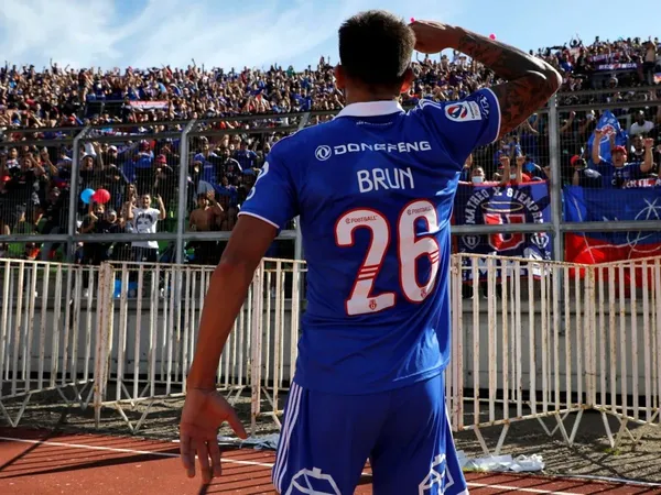 La poda en Universidad de Chile ya comenzó. Álvaro Brun fue el primero en finiquitar su contrato y darle declaraciones a la prensa.