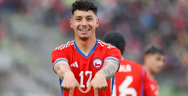 La selección chilena deburará este domingo.