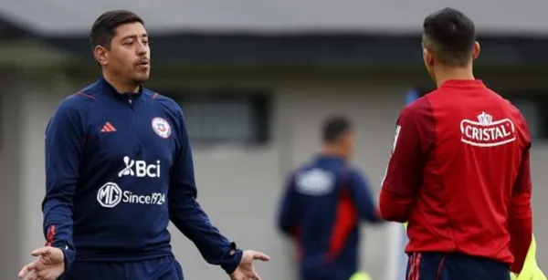 La selección chilena se prepara entre algunas controversias