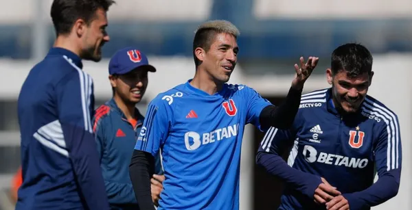 La U suma y saca jugadores del plantel.