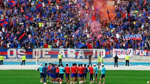 Los azules preveían un mes completo jugando fuera de casa, pero este plazo por extenderse.