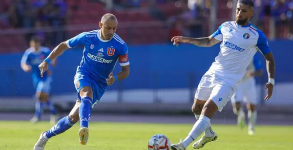 Marcelo Díaz vs. Audax Italiano.