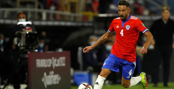 Mauricio Isla fue uno de los nombres que sorprendió ver en la nómina.