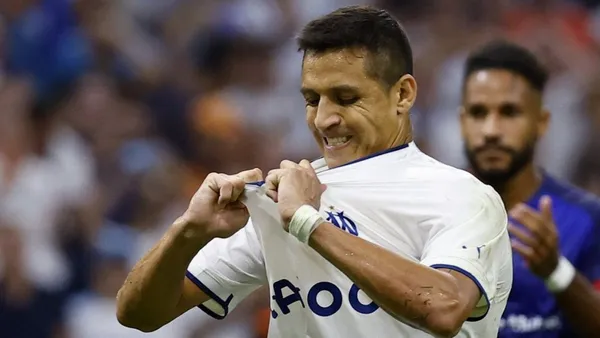 Se conocieron detalles de las exigencias del tocopillano en su nuevo contrato.