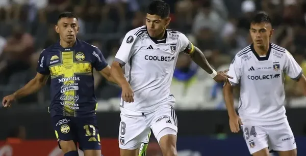 Siguen elogiando a figuras albas.