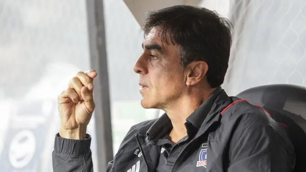 Un exjugador de La Roja se la jugó con un nombre.