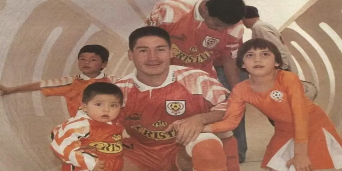 El hijo de ex mundialista que está a 90 minutos de ser campeón en Ecuador 