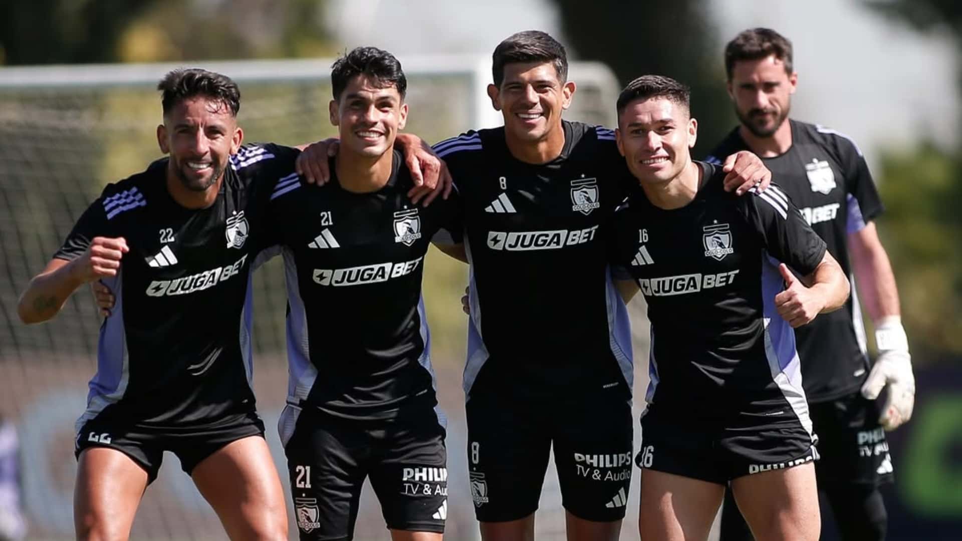 ¡Colo Colo apuesta por la cantera! Jerall Astudillo, la joya que promete. Foto: Instagram