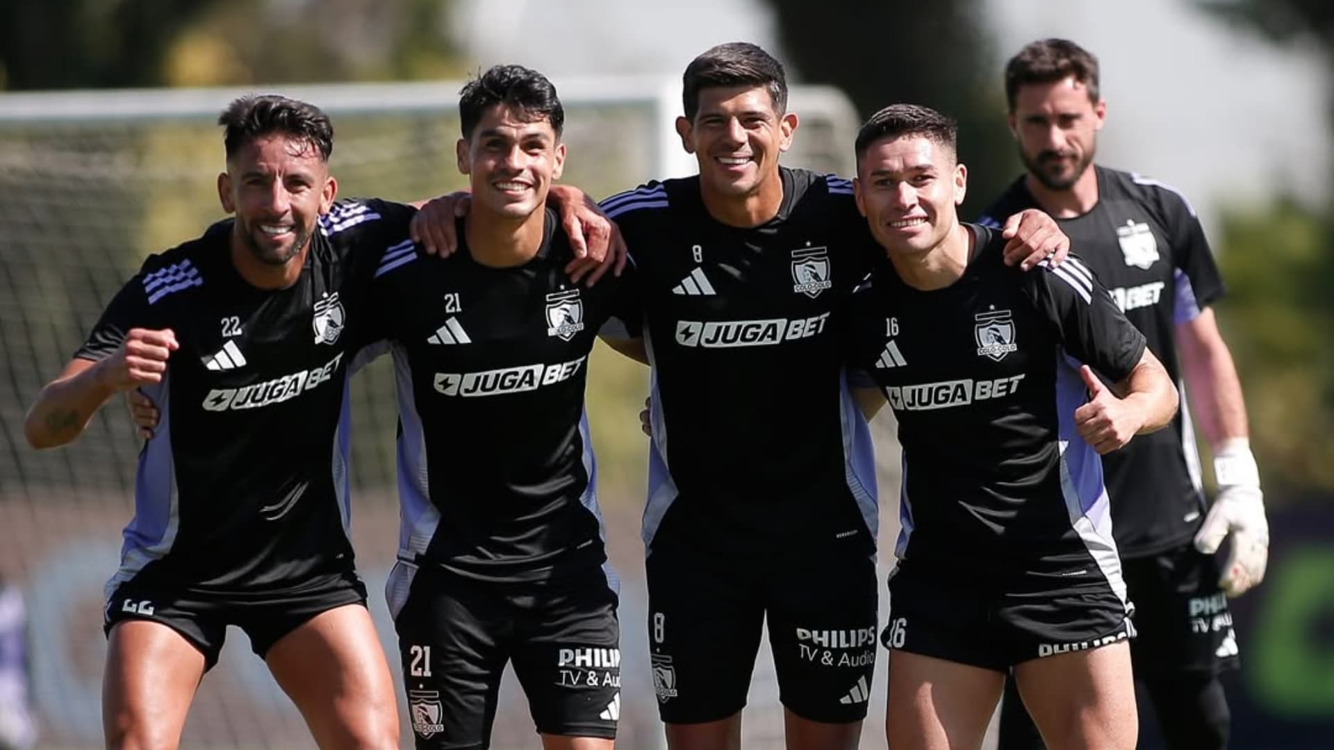 ¡Colo Colo apuesta por la cantera! Jerall Astudillo, la joya que promete. Foto: Instagram