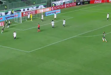 Colo Colo comenzó de mala manera en el duelo ante América Mineiro.