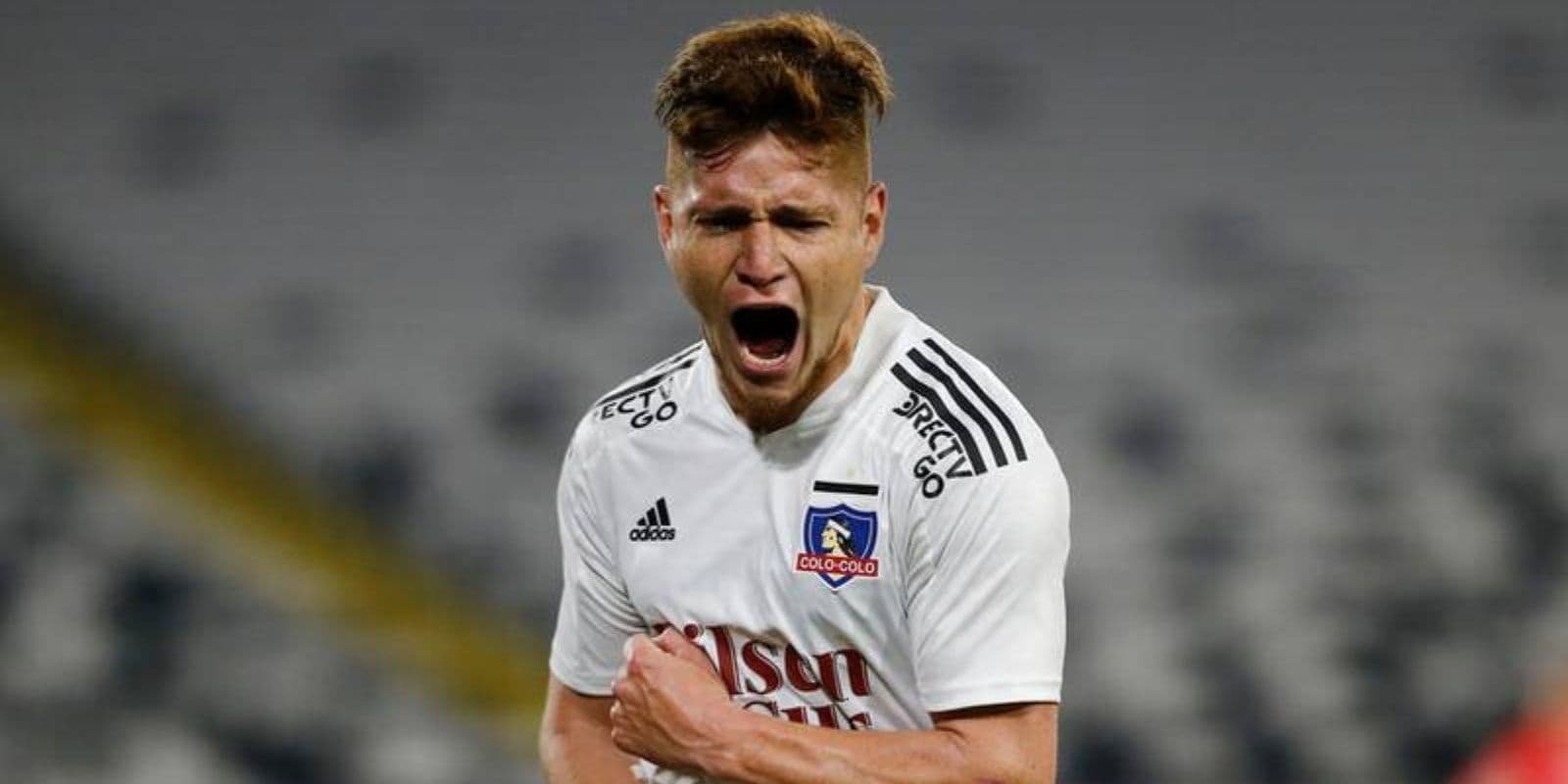 Colo-Colo se convirtió en campeón del torneo local y el Colo aprovechó para enviar un recado