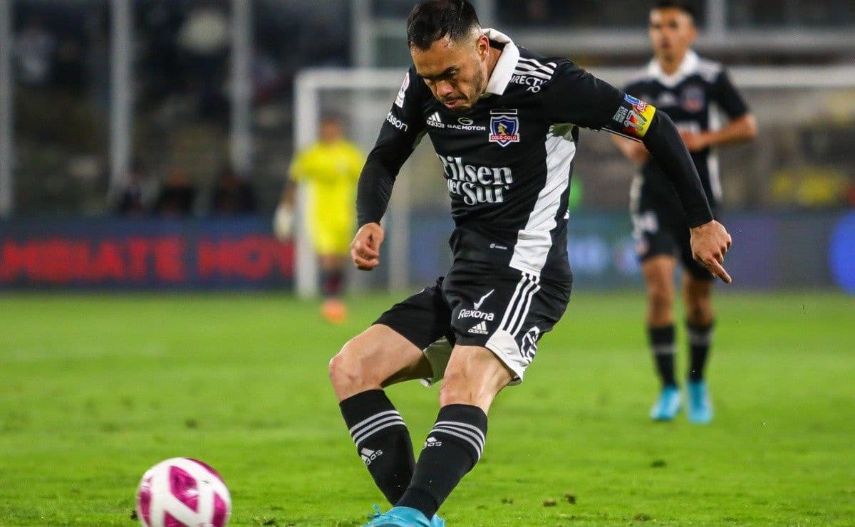 Colo Colo ya habría elegido al remplazante de Gabriel Suazo