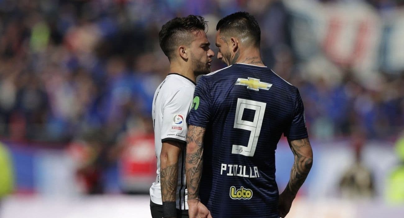 Como es costumbre, cuando un jugador cruza la vereda, la polémica viene de la mano. Pinilla no aguantó la eventualidad de traer a un jugador de Colo Colo.