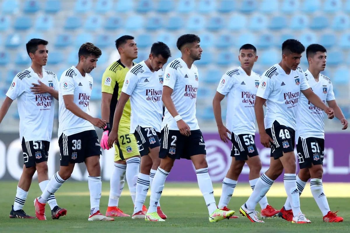 Con el cierre de la temporada 2022, el cuadro albo deberá evaluar si sumará a varios jugadores que pertenecen al club o seguirán otro camino.