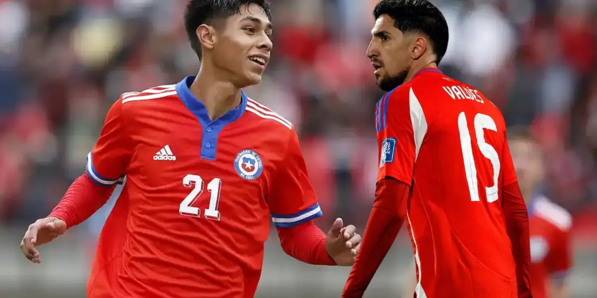 Darío Osorio y Diego Valdés (Foto tomada de: La Roja/Wikipedia)