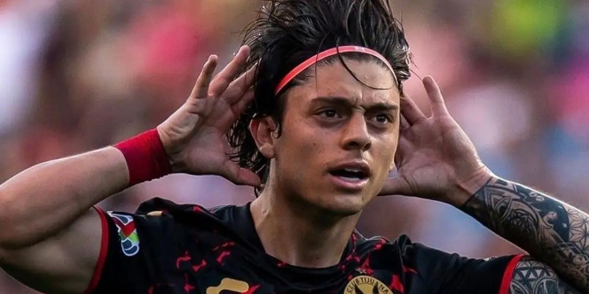 El actual jugador del Querétaro se fue con todo contra los que lo criticaron por seguir en México y no regresar al fútbol criollo.