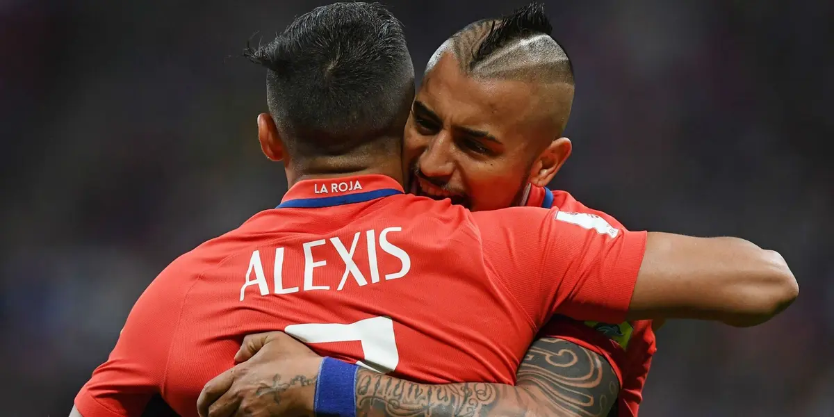 El atacante chileno vive sus últimos años de carrera, pero de la mejor manera posible