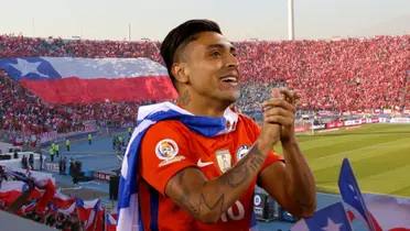 El bicampeón de América dejó su rol televisivo para volver a las canchas.