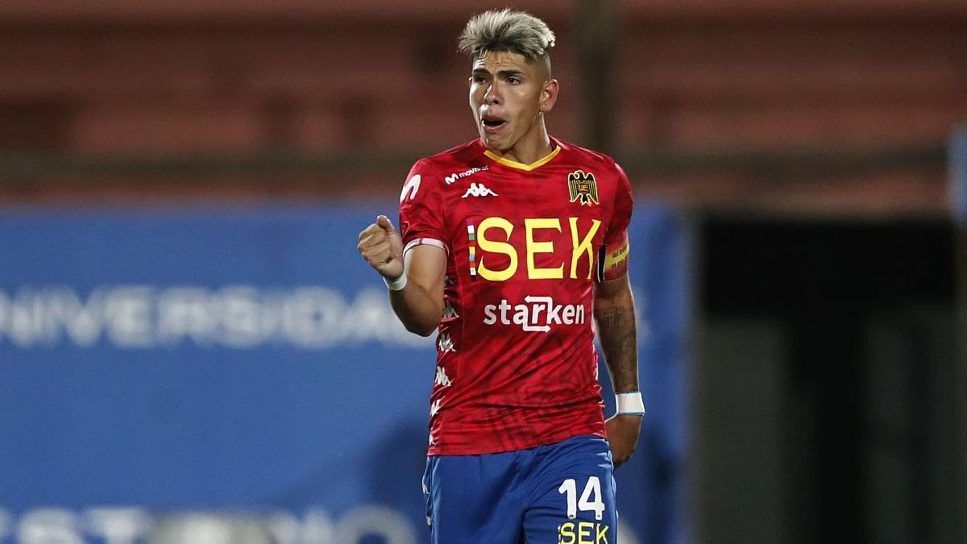 El Cacique debe armar un plantel competitivo para la próxima Copa Libertadores y este atacante podría potenciar la ofensiva colocolina.