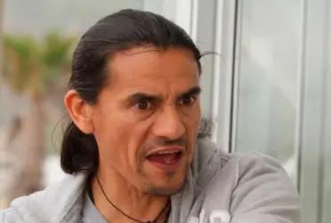 El comentarista le dijo de todo al ídolo albo.