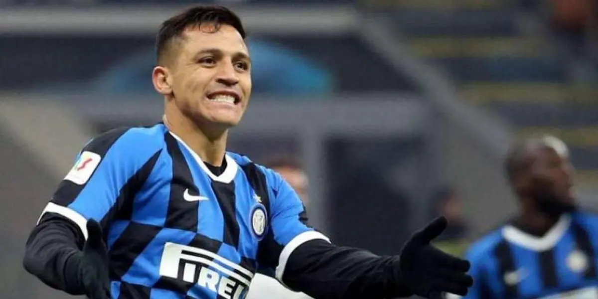 El delantero chileno no logra encontrar el rumbo en Italia.