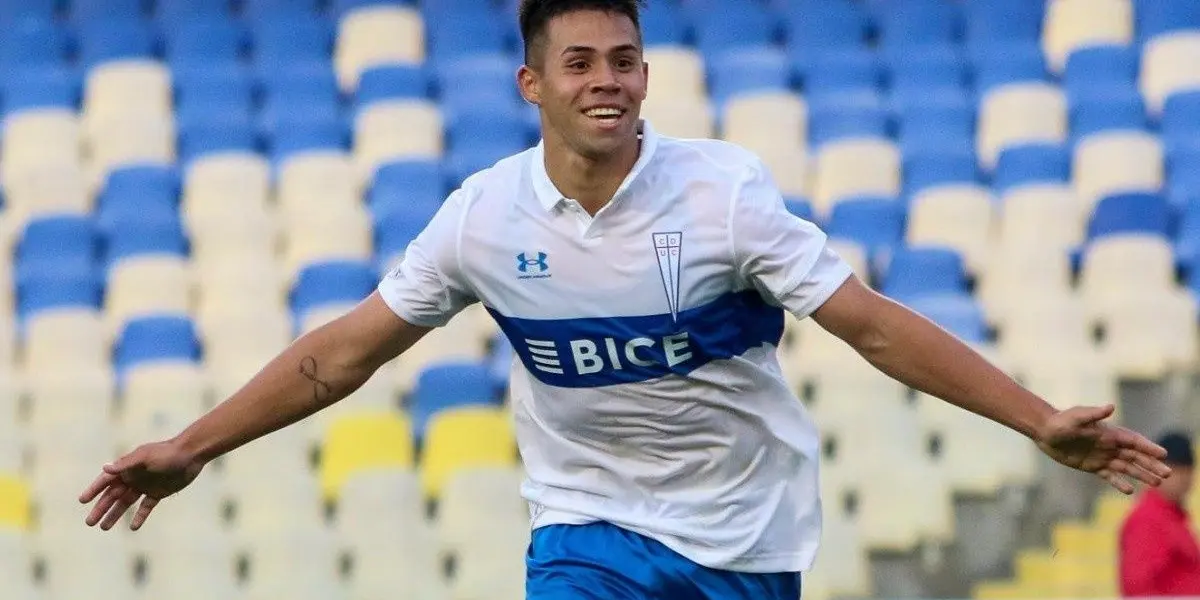 El delantero chileno tendría un gran impulso monetario si recala en el país europeo.