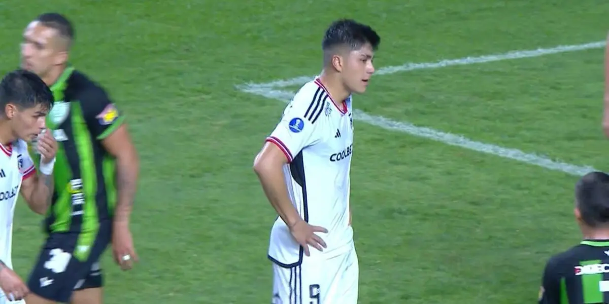 El delantero de Colo Colo ha sido el único que algo ha intentado en ataque.