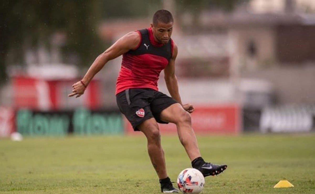 El delantero de Independiente despertó las alarmas en el ‘Cacique’ tras disputar un amistoso con su club