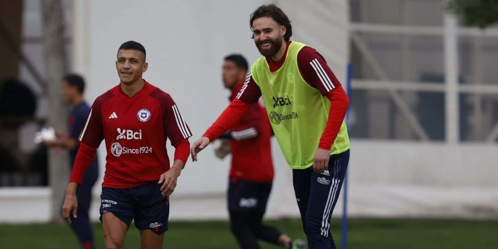 El delantero de la selección chilena no ha iniciado una buena temporada.