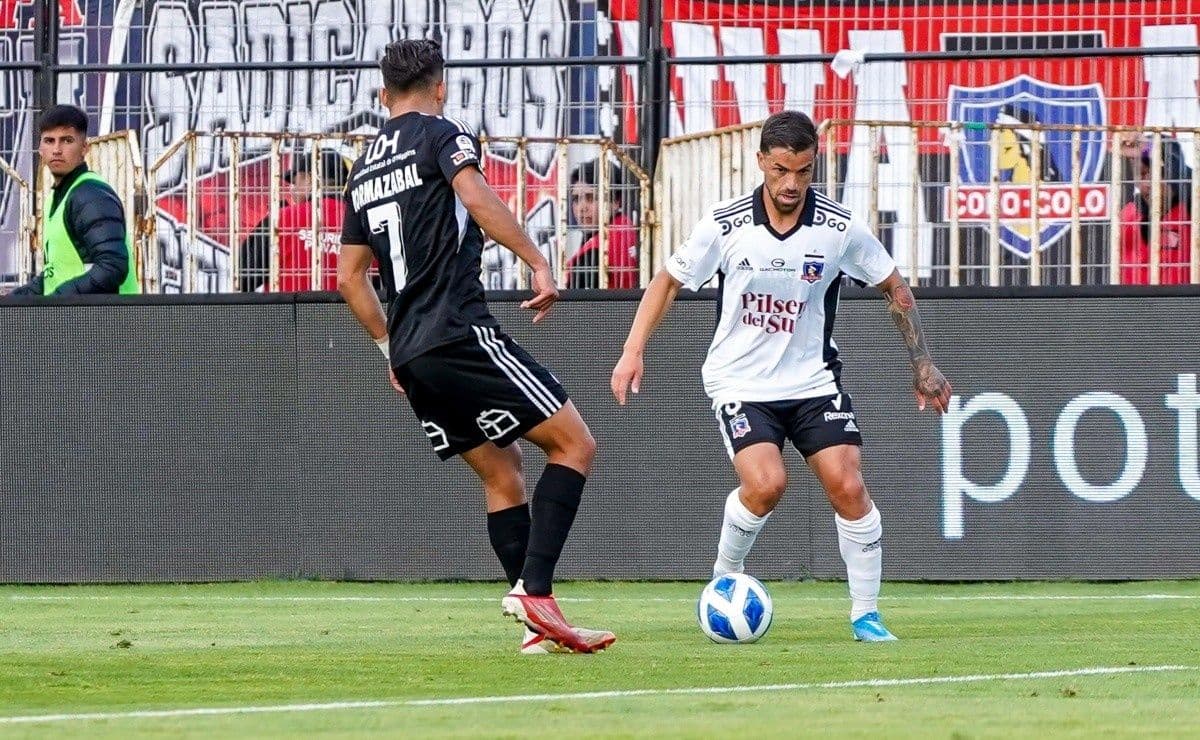 El delantero reveló cuál será su futuro. El jugador peruano volverá a su país para defender la camiseta de Alianza Lima.