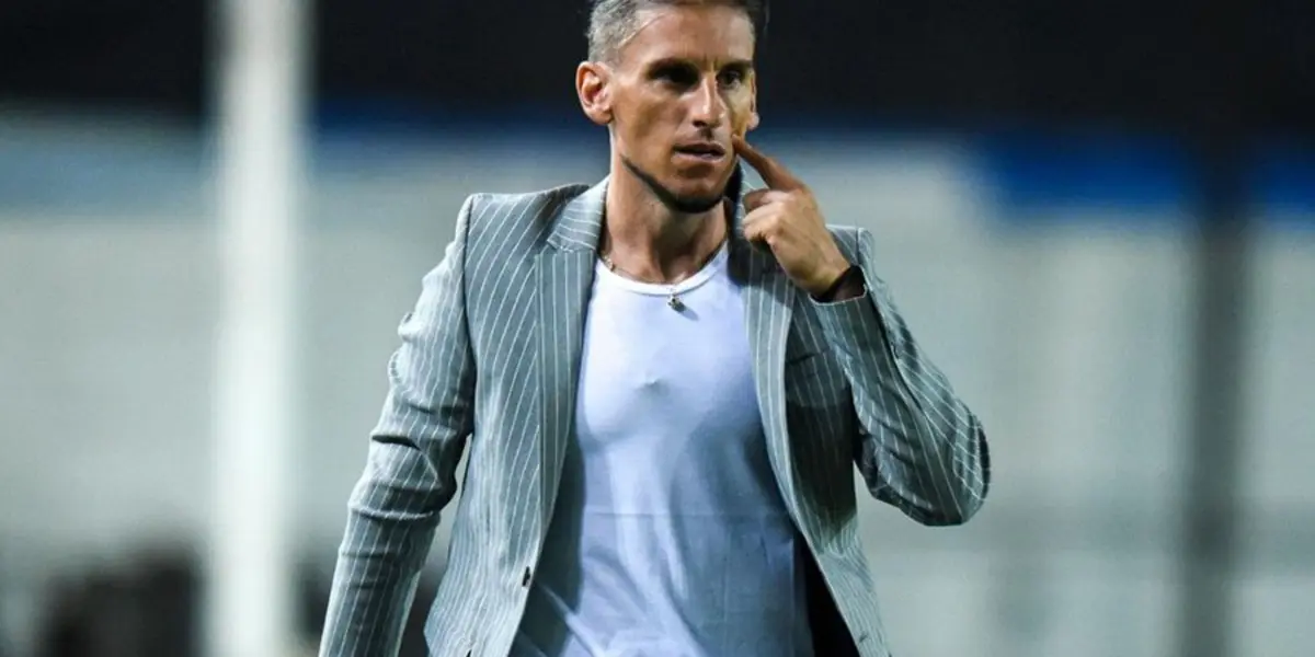 El DT que luego de salir de Chile logró varios éxitos, comentó la razón por la que en los azules no logró triunfar.