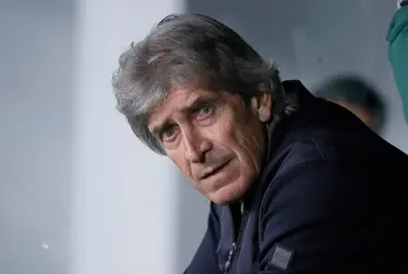 El entrenador chileno se refirió a la evolución que ha tenido Claudio Bravo.