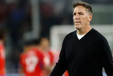 El entrenador de la selección chilena volvió a enojarlos a todos.