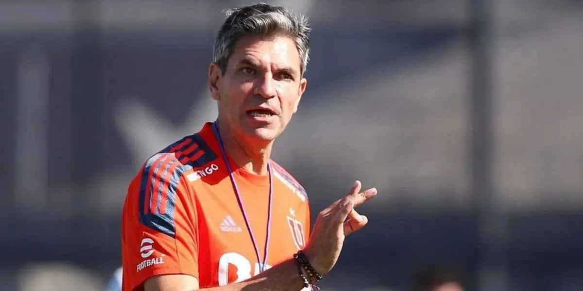 El entrenador de Universidad de Chile se enfrentó a un periodista.