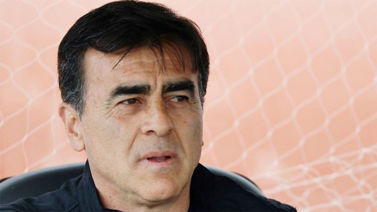 El entrenador habló en conferencia de prensa.