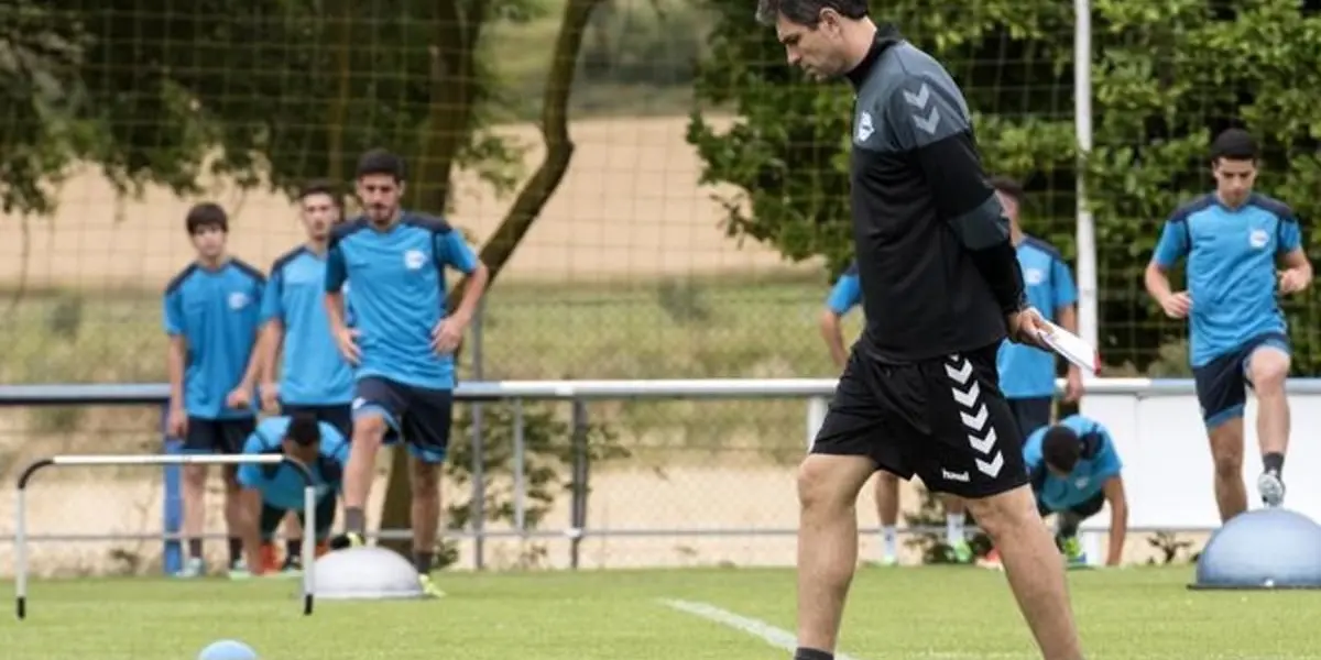 El entrenador podría aprovechar el reglamento y fichar un atacante.