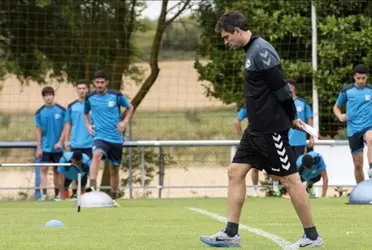 El entrenador podría aprovechar el reglamento y fichar un atacante.