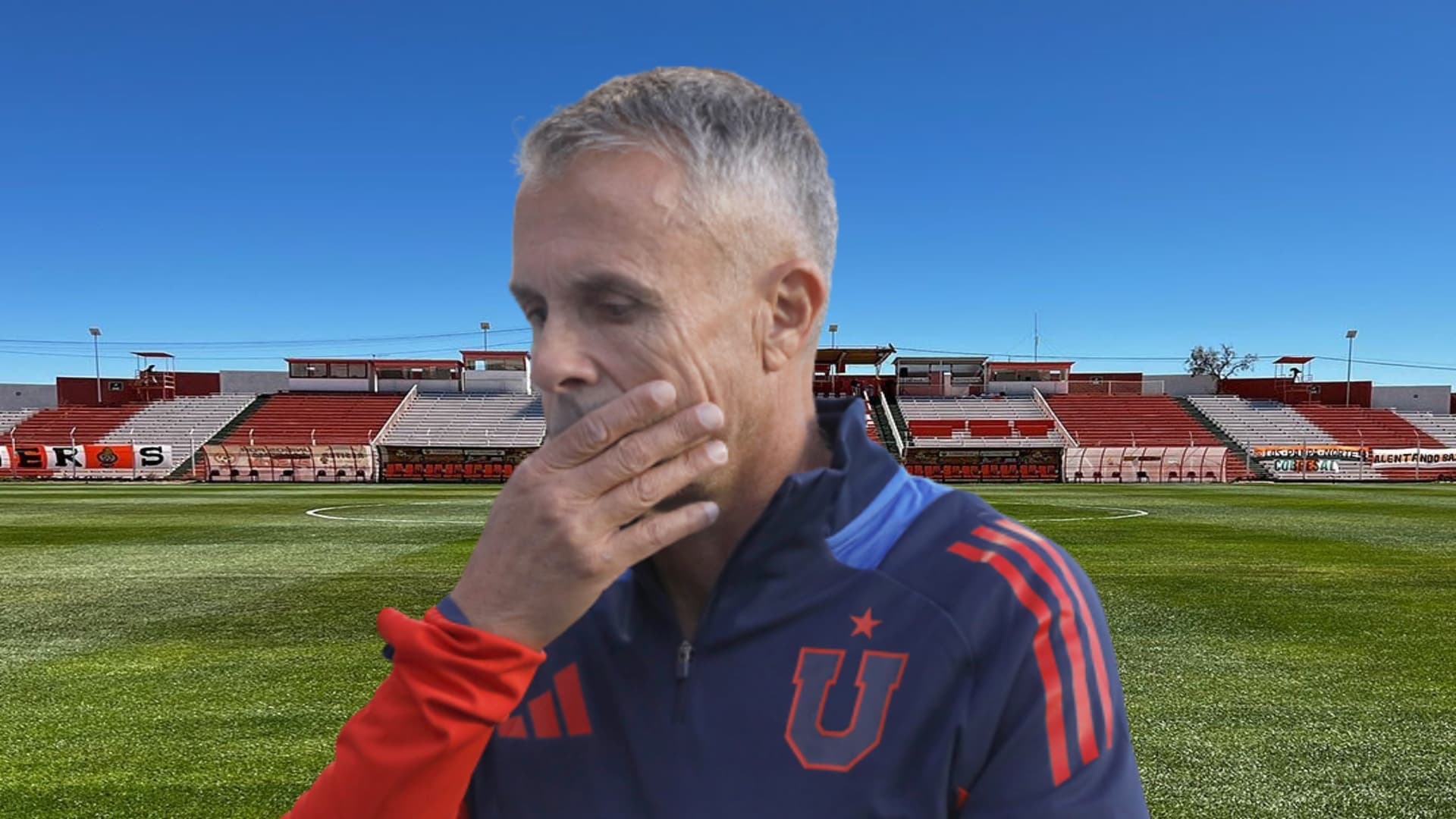 El entrenador tuvo una tarde para el olvido, además de ser insultado, los azules perdieron.