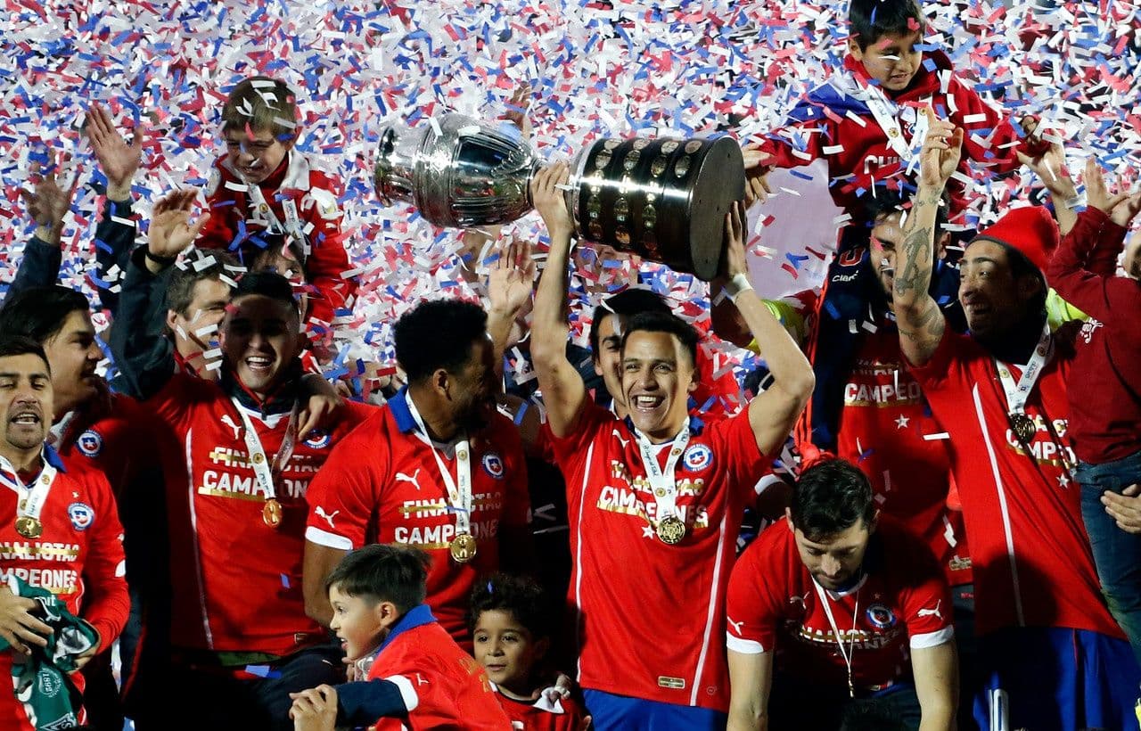 El ex técnico de la selección chilena Jorge Sampaoli, festinó con el triunfo de la Albiceleste.