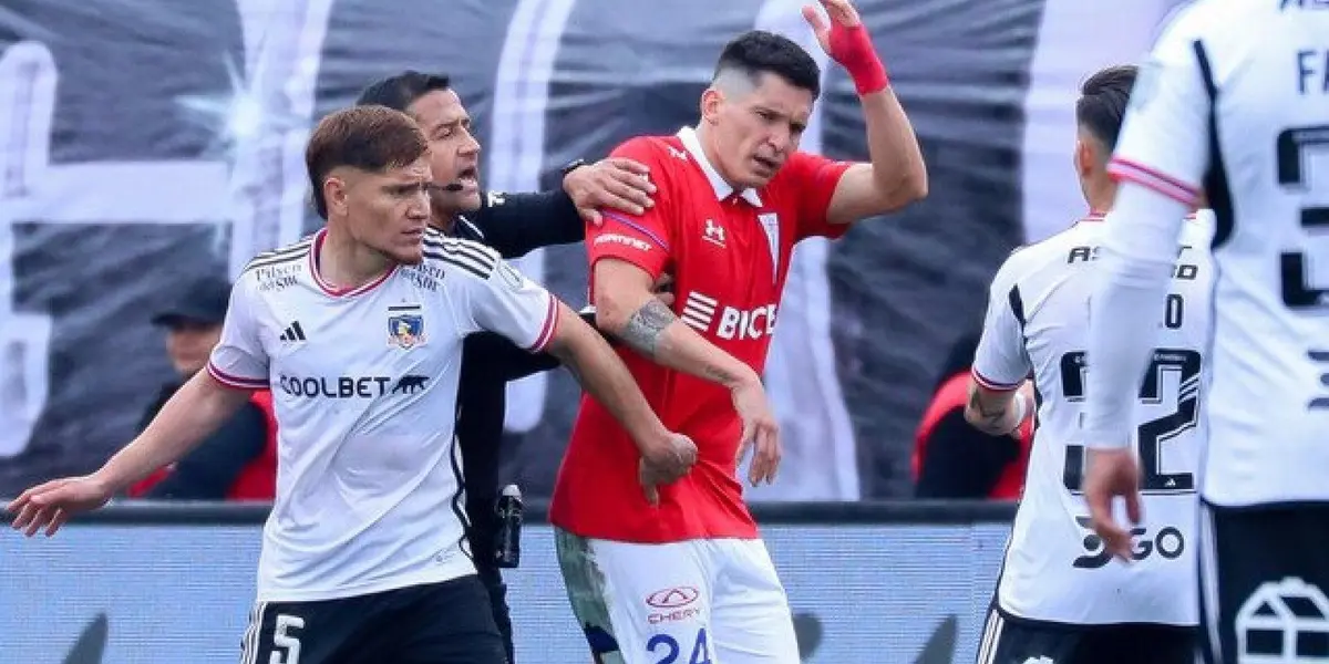 El futbolista salió enojado luego de la derrota ante los albos.